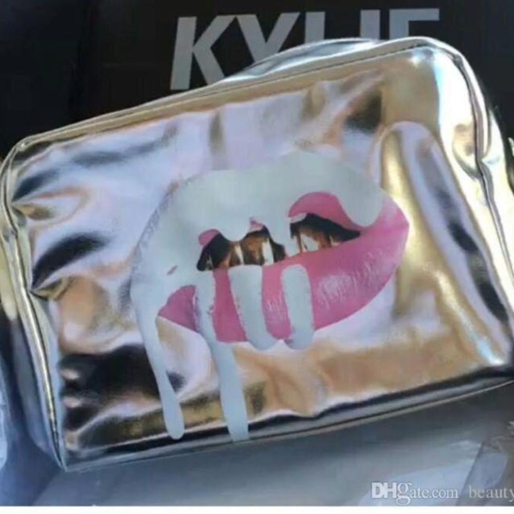 Kylie Cosmetics Holiday Limited Edition Makeup Bag
